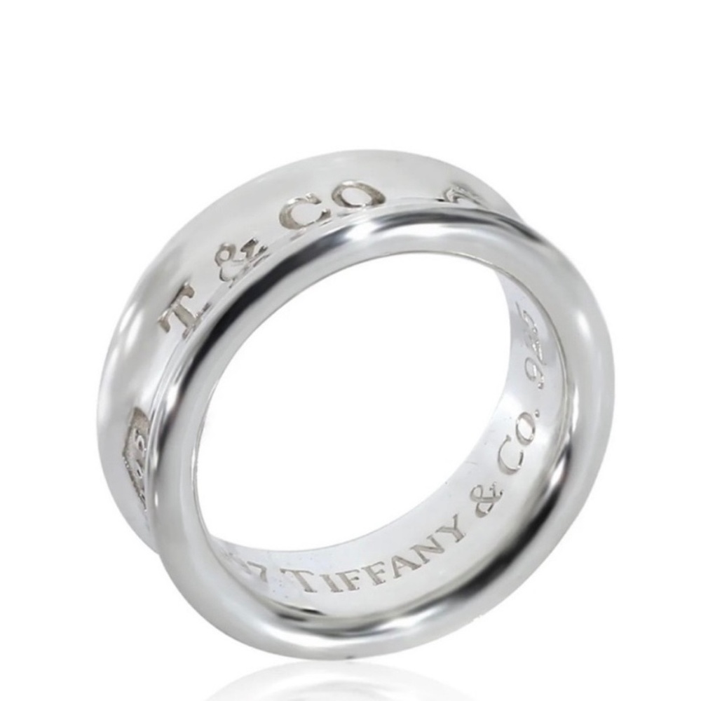 GUARANTEED AUTHENTIC! Tiffany & Co 1837 collection. Size 6.